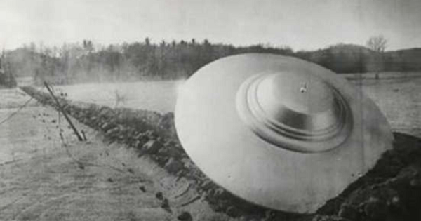 The UFO and Alien Cover-Up: Unveiling the Truth The UFO and Alien Cover-Up: Unveiling the Truth